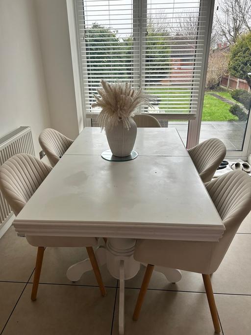 Buy & Sell Isle of Man Douglas - Photos for Table and chairs in good condition