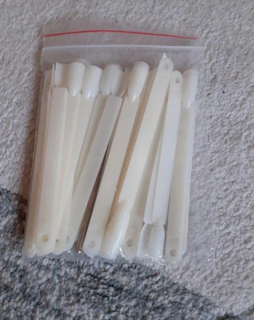 Buy & Sell Greater Manchester Bury - Photos for blank nail varnish sticks with bar