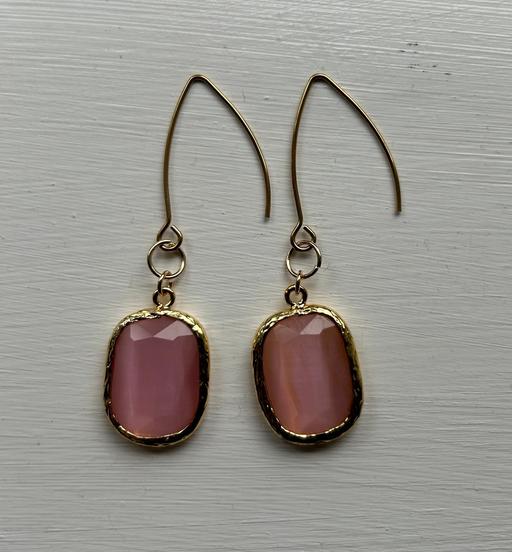 Buy & Sell Hertfordshire Dacorum - Photos for Rose pink crystal beaded earrings