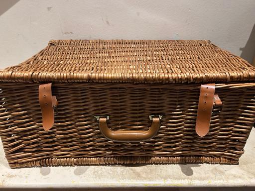 Buy & Sell East London Redbridge - Photos for John Lewis picnic basket