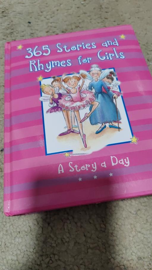 Buy & Sell West Midlands Sandwell - Photos for 365 Stories & Rhymes For Girls Book £1