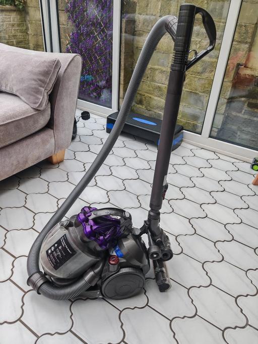 Buy & Sell West Yorkshire Calderdale - Photos for Dyson DC19 T2 animal