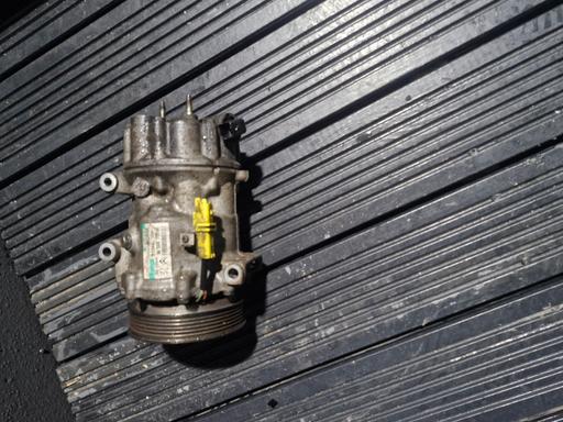 Vehicles West Midlands Sandwell - Photos for citroen c4 grand picasso air con compressor