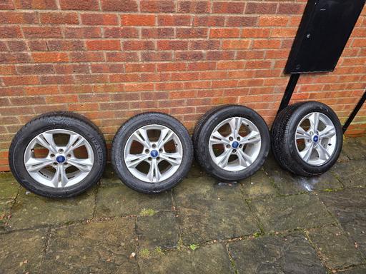 Vehicles Warwickshire North Warwickshire - Photos for Set of Ford 16inc Alloy Wheels