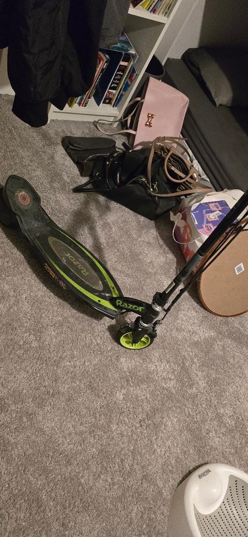 Buy & Sell West Yorkshire Kirklees - Photos for Used Razor electric scooter