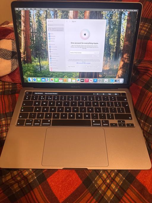 Buy & Sell West Midlands Birmingham - Photos for MacBook Pro 2020 16GB 500GB SSD