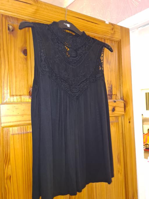 Buy & Sell Nottinghamshire Mansfield - Photos for Bodyflirt black lacey blouse size M