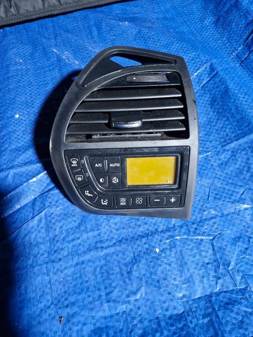 Vehicles West Midlands Sandwell - Photos for citroen c4 picasso drivers side heater panel