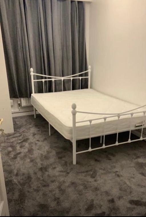 Buy & Sell South East London Southend - South East London - Photos for Bed frame £50