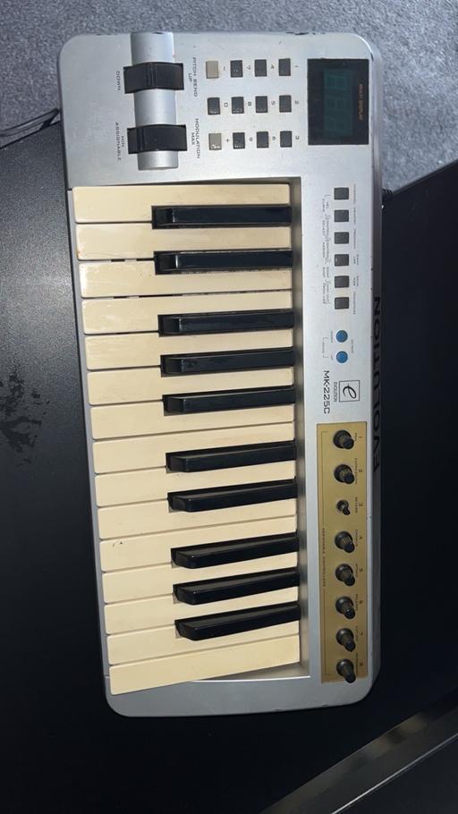 Buy & Sell Isle of Man Douglas - Photos for Keyboard