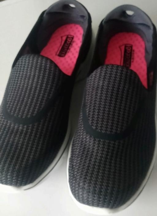 Buy & Sell South East London Dulwich - South East London - Photos for SKECHERS GO WALK 3 (NEW)