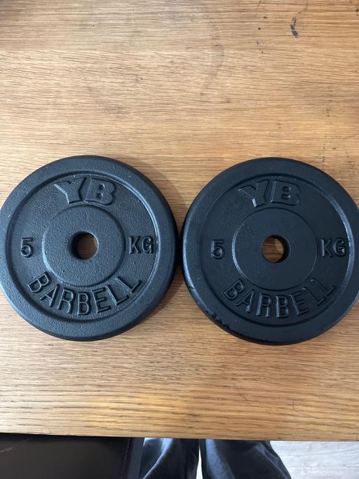 Buy & Sell West Northamptonshire Middleton Cheney - West Northamptonshire - Photos for 2x 5Kg iron weight plates