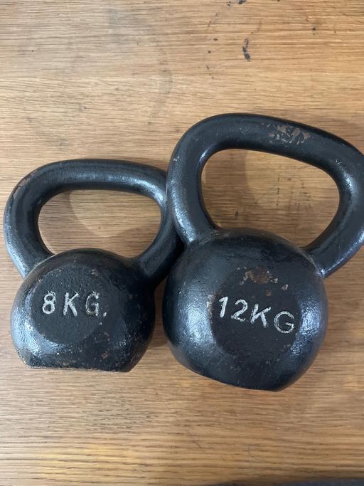 Buy & Sell West Northamptonshire Middleton Cheney - West Northamptonshire - Photos for 2x Iron kettle bells 20kg total weight