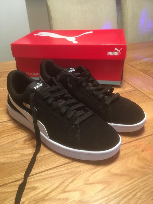 Buy & Sell West Midlands Walsall - Photos for Puma Smash v2 Trainers