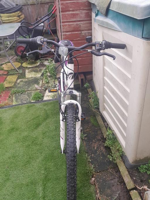 Buy & Sell Essex Maldon - Photos for 26 inch ladies mountain bike