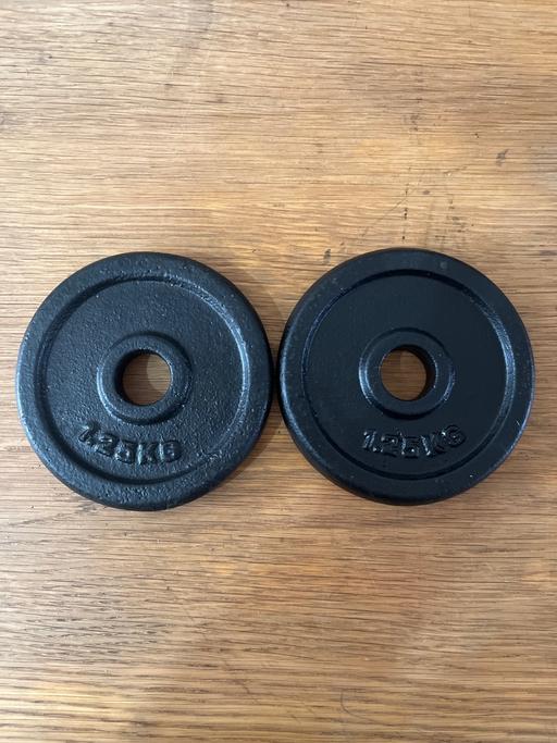 Buy & Sell West Northamptonshire Middleton Cheney - West Northamptonshire - Photos for 2x 1.25Kg iron weight plates