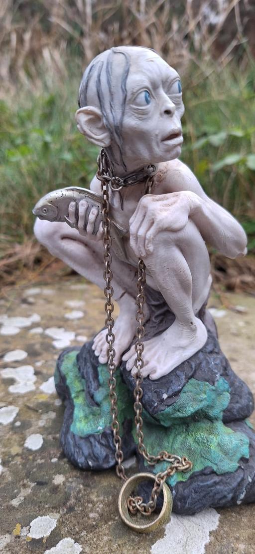 Buy & Sell Hampshire Havant - Photos for Lord Of The Rings Gollum Sculpture