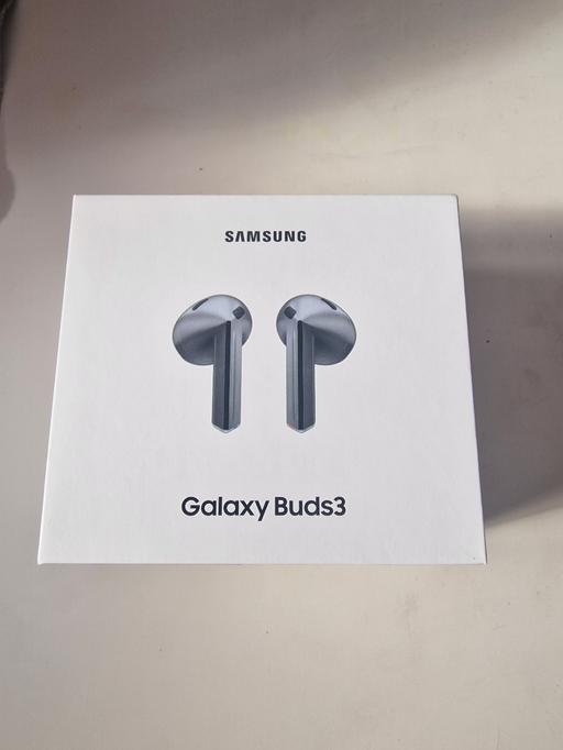 Buy & Sell North London - Photos for NEW Samsung Galaxy Buds3