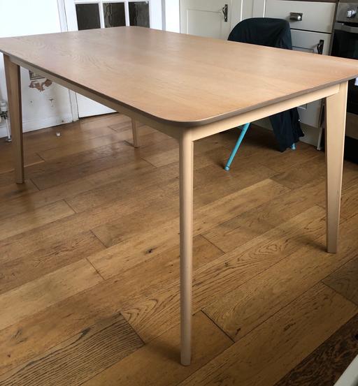 Buy & Sell East London - Photos for Habitat Skandi Oak Veneer 6 Seater Dining tab