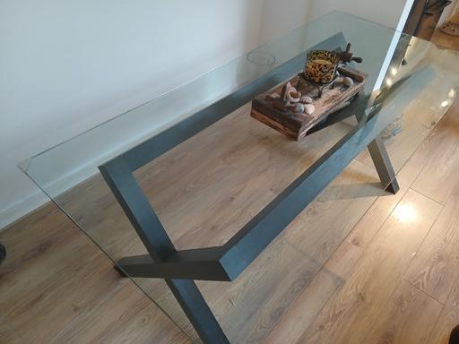 Buy & Sell South West London Clapham - South West London - Photos for Glass Table - 6 seater