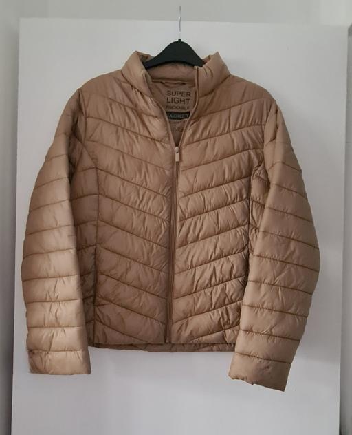 Buy & Sell South East London Lambeth - South East London - Photos for super light packable jacket size L