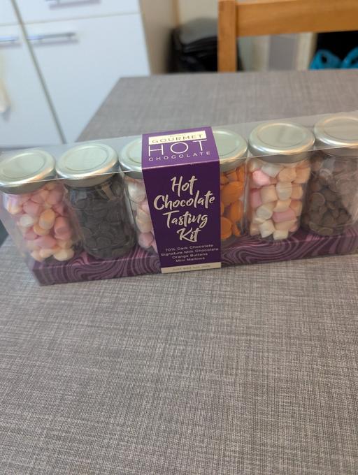 Buy & Sell Worcestershire Bromsgrove - Photos for Hot Chocolate Tasting Kit