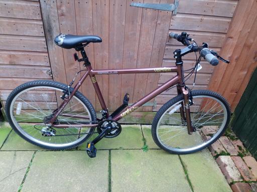 Buy & Sell West Northamptonshire Dallington - West Northamptonshire - Photos for mens apollo mountain bike