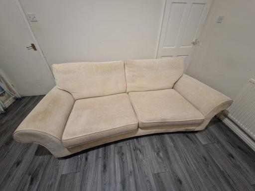 Buy & Sell West Midlands Dudley - Photos for 3 seater sofa