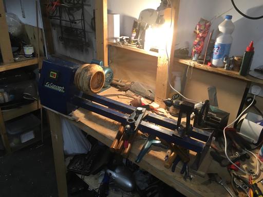 training West London Hounslow - Photos for Wood lathe