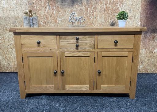 Buy & Sell North Yorkshire Barkston Ash - North Yorkshire - Photos for Large solid oak sideboard