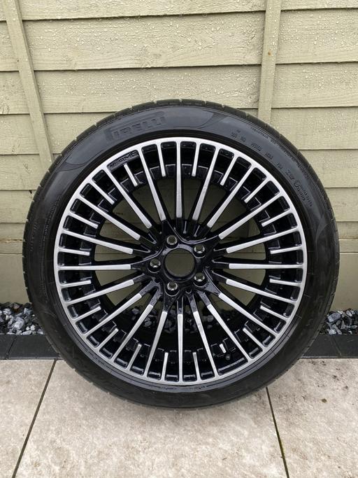 Vehicles South West London Richmond upon Thames - Photos for Mercedes eqc alloy wheel 20