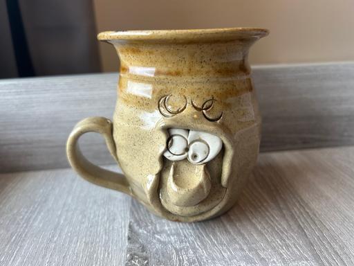 Buy & Sell Lancashire Fylde - Photos for Pretty ugly pottery mug