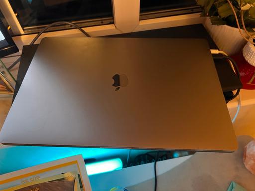 Buy & Sell Bedfordshire Central Bedfordshire - Photos for MacBook Pro 64GB RAM i9 1TB 8 core DDR4