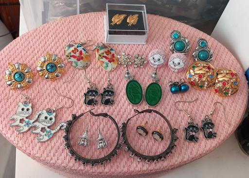 Buy & Sell Merseyside Saint Helens - Photos for Huge jewellery earrings collection