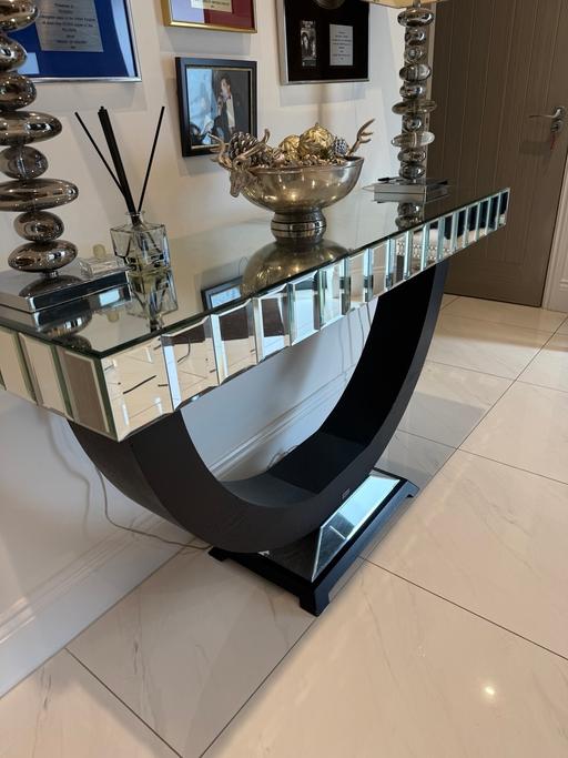 Buy & Sell Worcestershire Bromsgrove - Photos for Glass console table