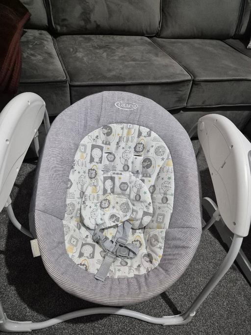 Buy & Sell West Yorkshire Bradford - Photos for Graco Baby Swing chair glider Lite Stargazer