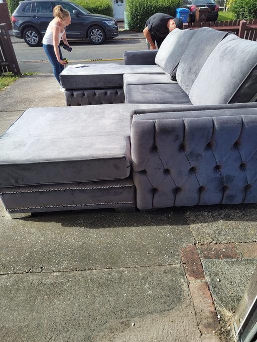 Buy & Sell Derbyshire Derby - Photos for Plush incredible condition grey sofa