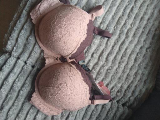 Buy & Sell Kent Sevenoaks - Photos for set of two bras