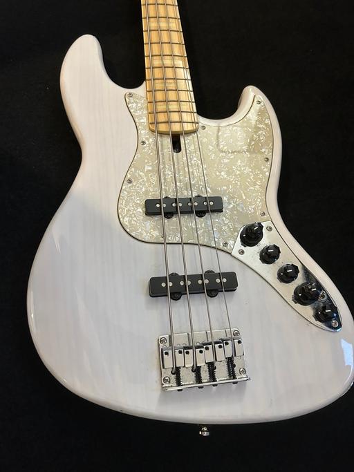 Buy & Sell Windsor and Maidenhead Maidenhead - SL60 - Photos for Marcus Millar Sire V7 Bass Guitar