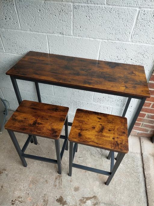 Buy & Sell South Yorkshire Sheffield - Photos for Kitchen Table and Two Stools