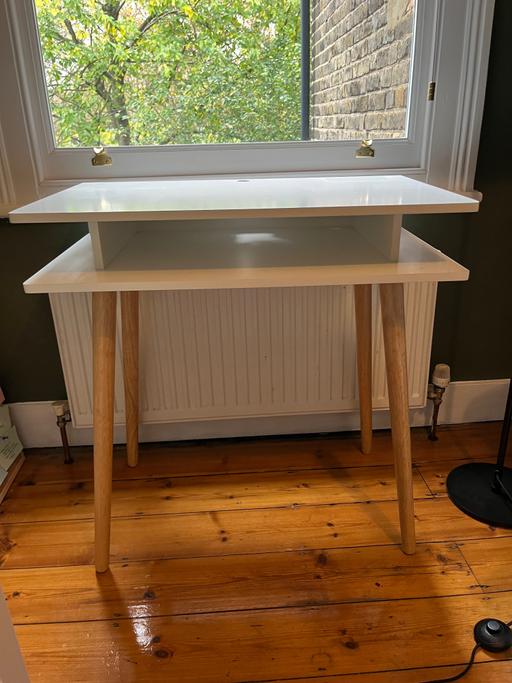 Buy & Sell North London West Green - North London - Photos for Mid-Century Modern Wayfair Desk