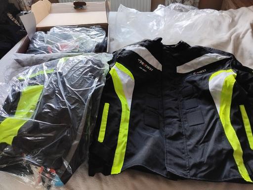 Vehicles South Yorkshire Doncaster - Photos for motorcycle clothing