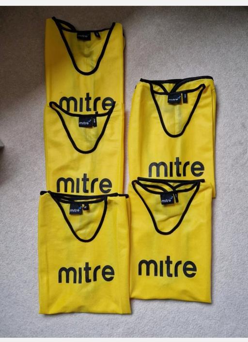 Buy & Sell West Midlands Dudley - Photos for Kids football training bibs set of 5