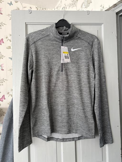 Buy & Sell Derbyshire Chesterfield - Photos for Men’s Nike dry fit running top