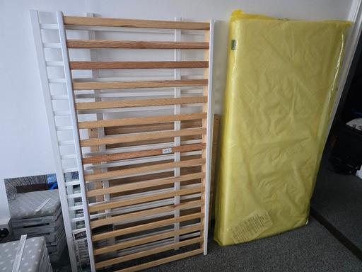 Buy & Sell Essex Southend-on-Sea - Photos for cot bed with mattress and bumper cushions