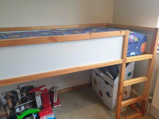 Buy & Sell Hertfordshire Broxbourne - Photos for IKEA KURA reversible single bed(Pine/White)