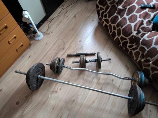 Buy & Sell Bedfordshire Luton - Photos for Weight training equipment