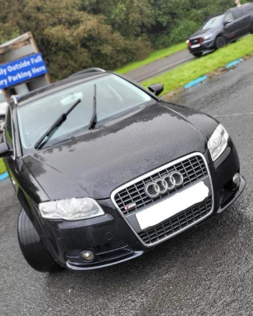 Vehicles West Midlands Sandwell - Photos for audi a4 avant