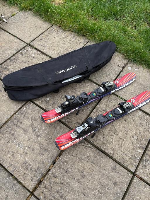 Buy & Sell Kent Tonbridge and Malling - Photos for Salomon child skis