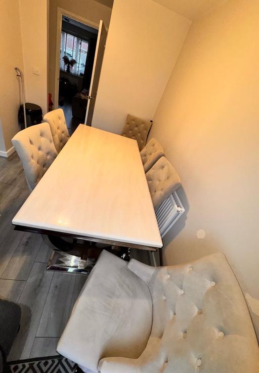 Buy & Sell Merseyside Knowsley - Photos for Cream marble dinning table 6 x chairs